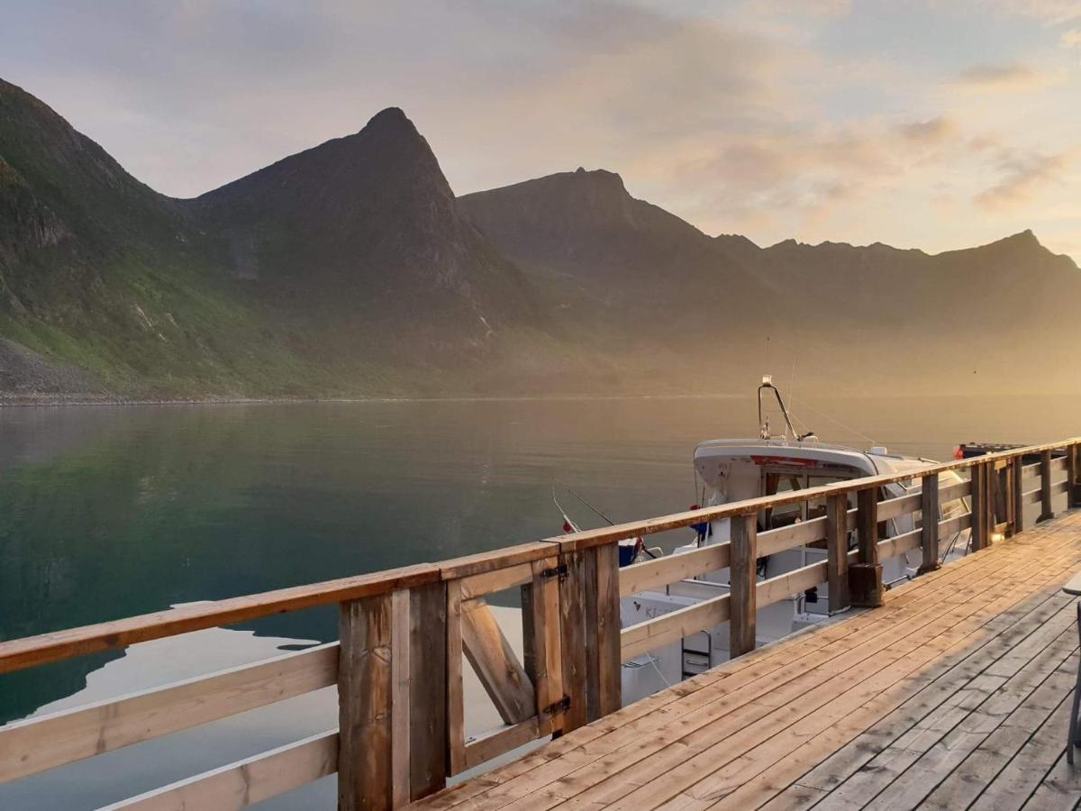 Northern Light Hotell/Camp Steinfjord Berg  Exterior photo